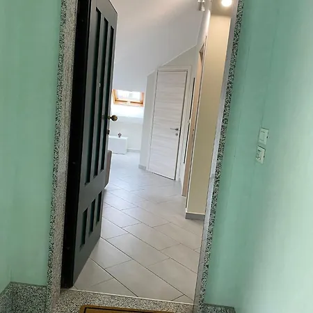 Splendid Mansarda Issiglio - San Paolo - Parco Ruffini 토리노