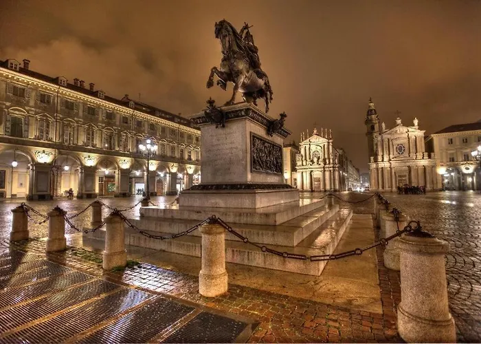 Splendid Mansarda Issiglio - San Paolo - Parco Ruffini Apartment *