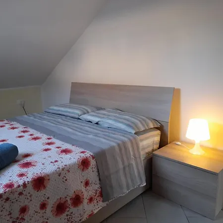 Splendid Mansarda Issiglio - San Paolo - Parco Ruffini דירה